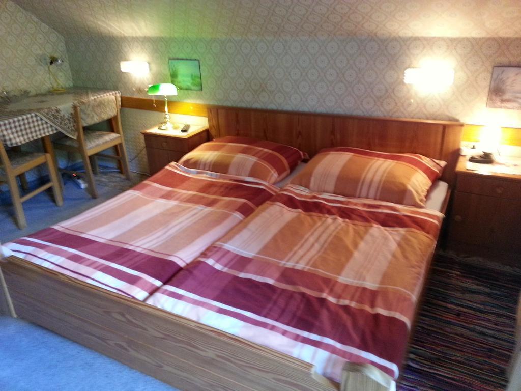 Haus Ellmaustein Bed and Breakfast Fuschl am See Habitación foto