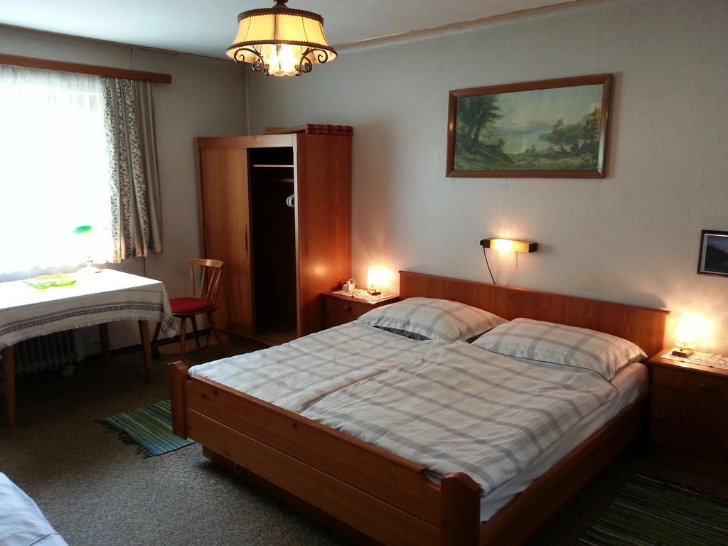 Haus Ellmaustein Bed and Breakfast Fuschl am See Habitación foto